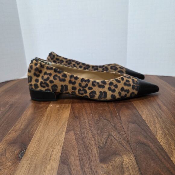 Donald Pliner Ladonna Leopard Pointed Toed Ballet Flats Size 11 - Picture 2 of 12